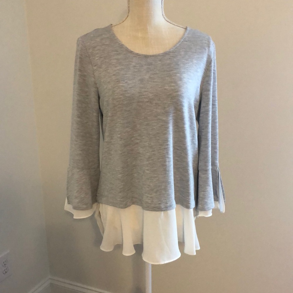Top for Women, Jones New York, Size M, Gray/White